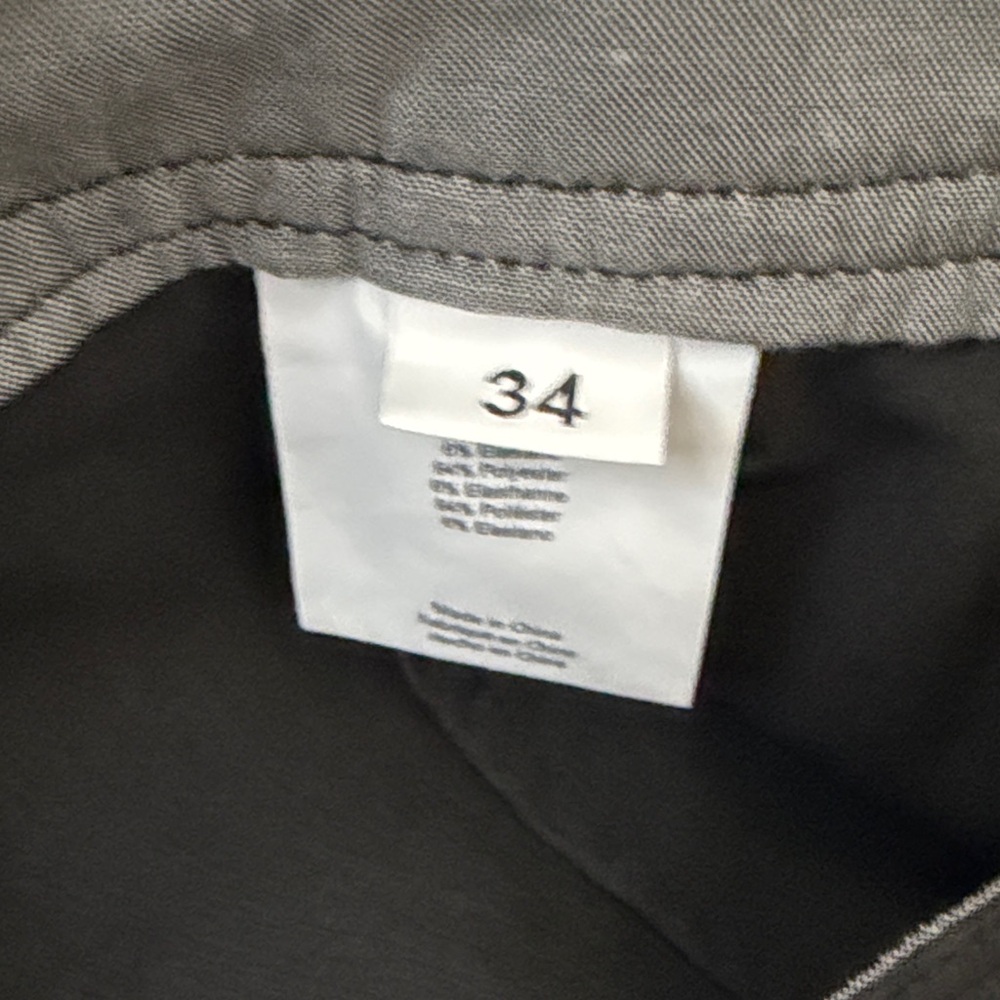 O'Neill Men's Charcoal Flat Front Shorts - Picture 4 of 5